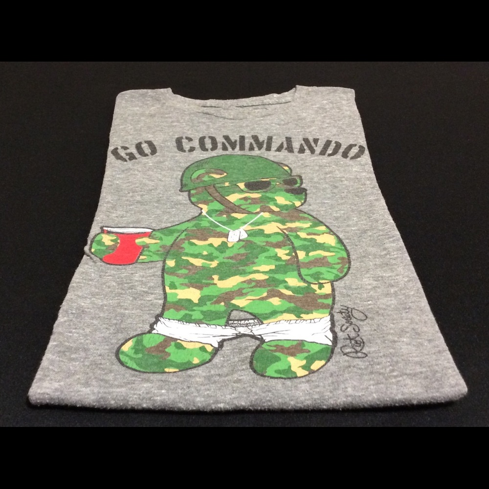 *GENTLY WORN* $20 - Riot Society T-Shirt : LRG
